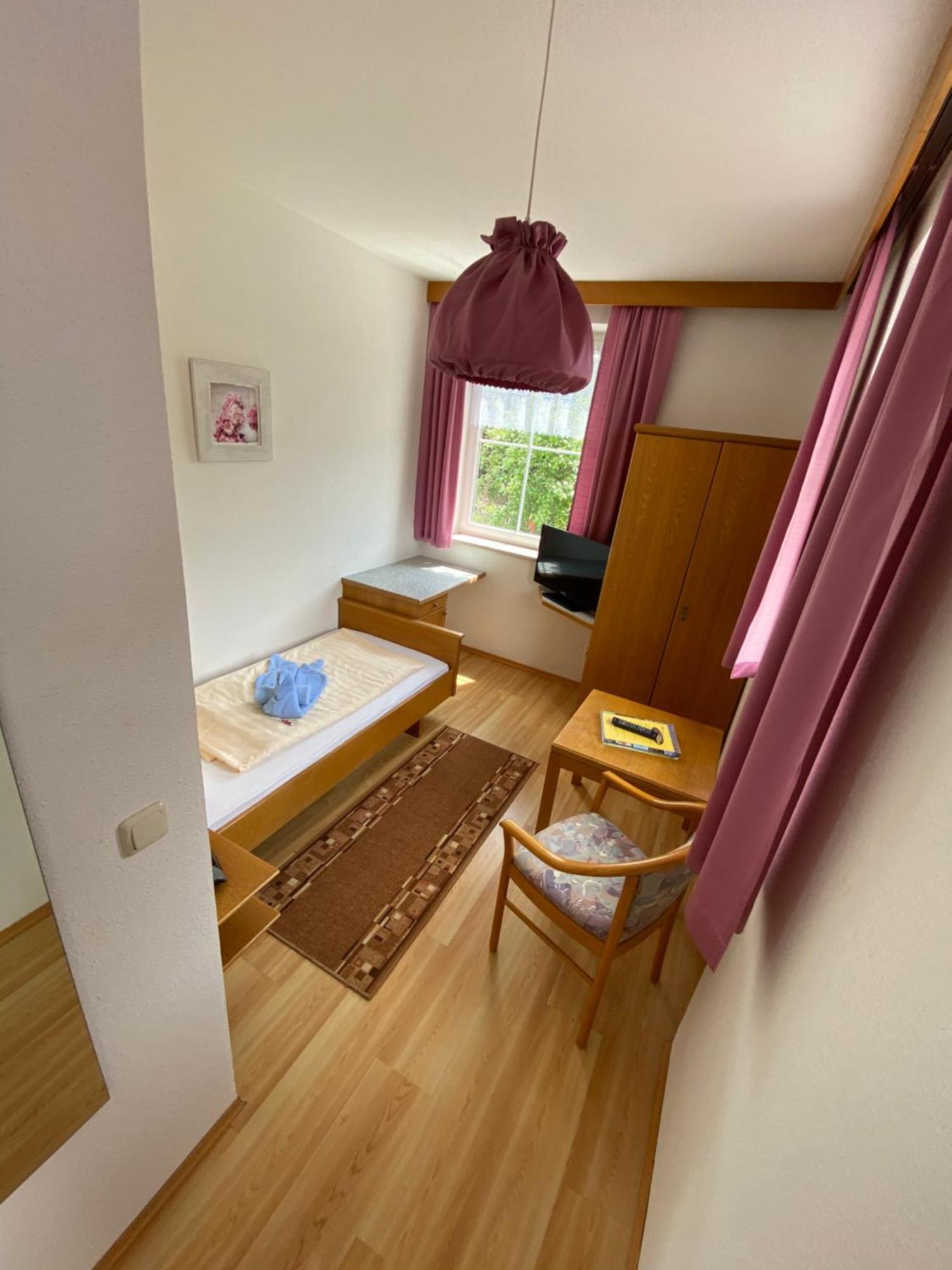 Gasthof Widenschek Thalheim 外观 照片